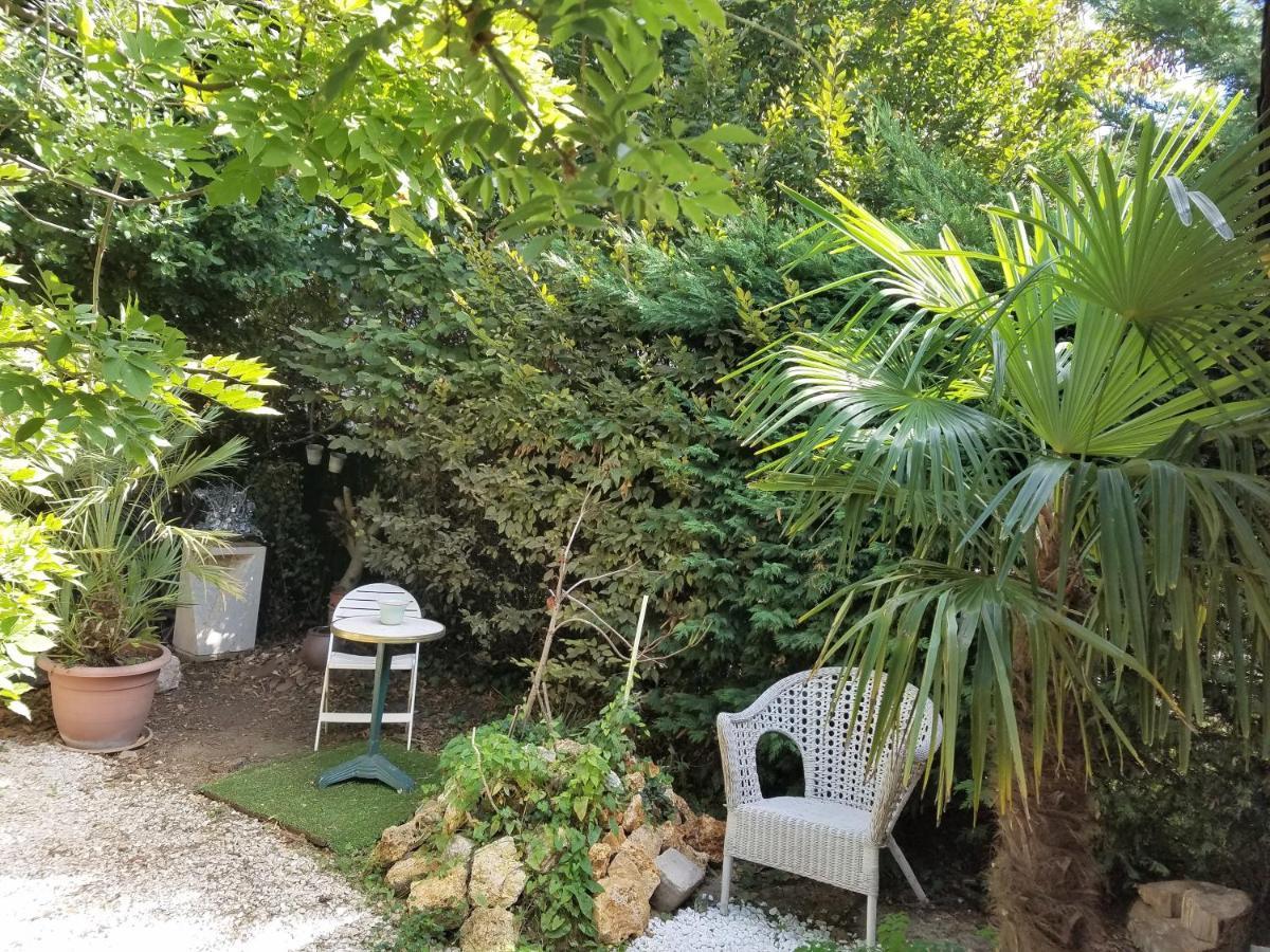 Normandy Cottage Gagny Eksteriør billede